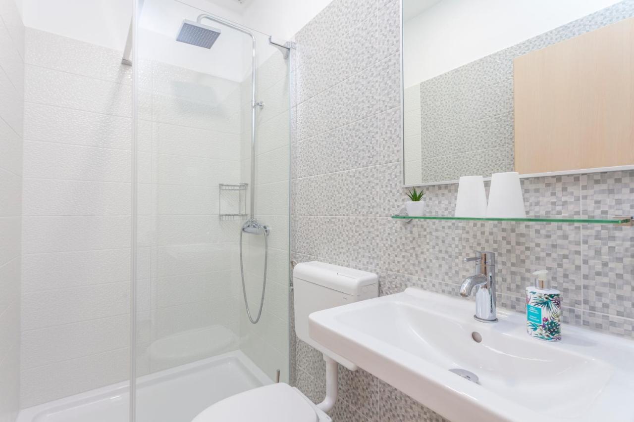 Apartments & Rooms Alagic マカルスカ エクステリア 写真