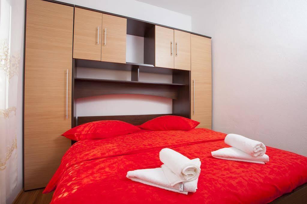 Apartments & Rooms Alagic マカルスカ エクステリア 写真